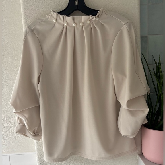 Japanese off-white blouse - Picture 1 of 5